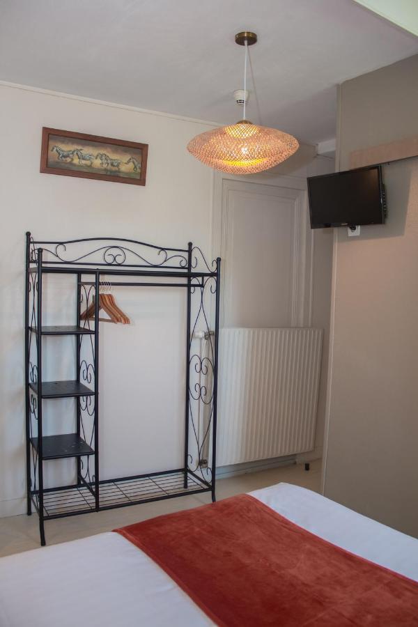 Le Rdv'D Hotel Dinard Bagian luar foto